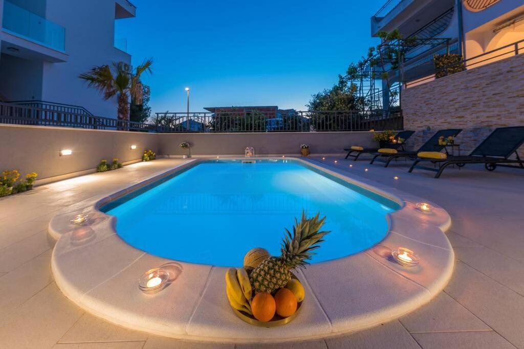 Villa Seaview With Pool - Apartment Cotton トロギール エクステリア 写真